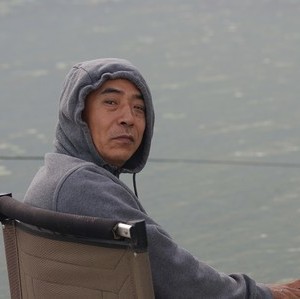 行者野钓营 在自然水域中寻觅垂钓的野趣与哲思